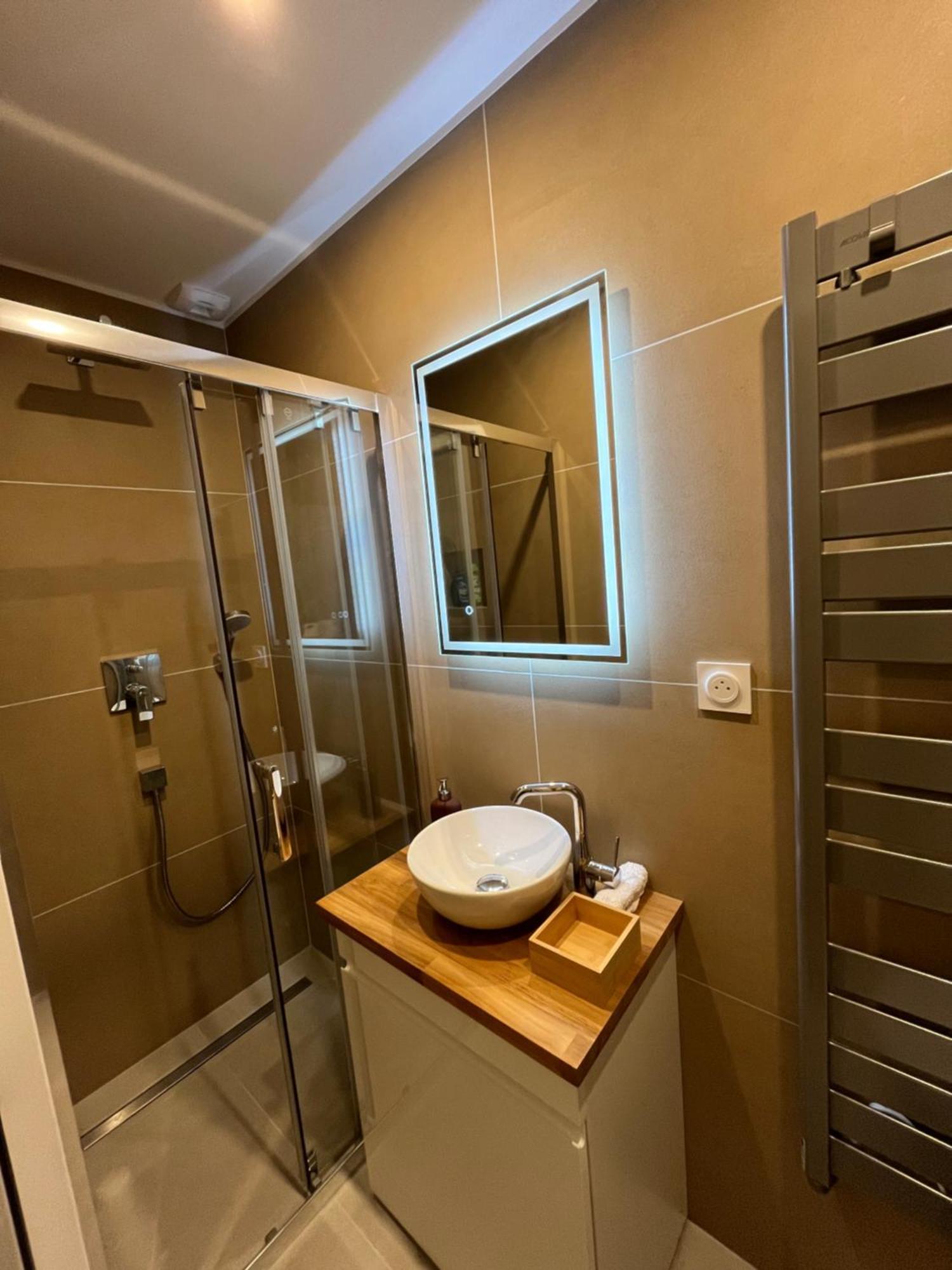 Chambre Chez Habitant Douche Wc Prives - Calme - Terrasse Saint-Germain-en-Laye Eksteriør billede